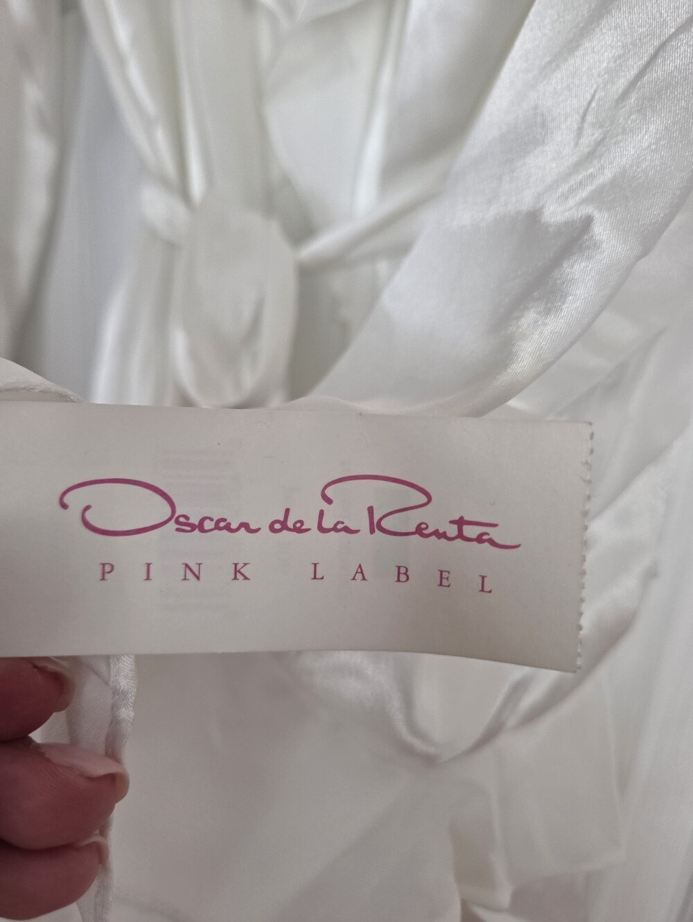 Oscar de la Renta Ivory Robe - Picture 2 of 4